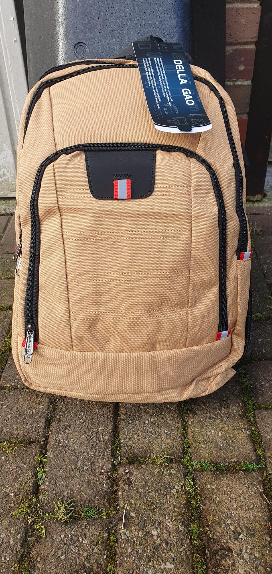 Brand New Della Gao Backpack In Mustard,USB Charging Port,Headphone Hole, Fit's 17 Inch Laptops