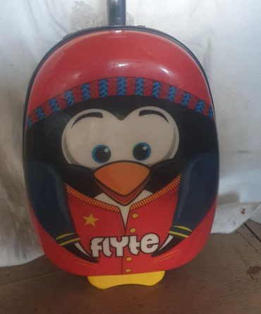 Ex Display Perry The Penguin Kids Scooter Suitcase,25L Capacity..