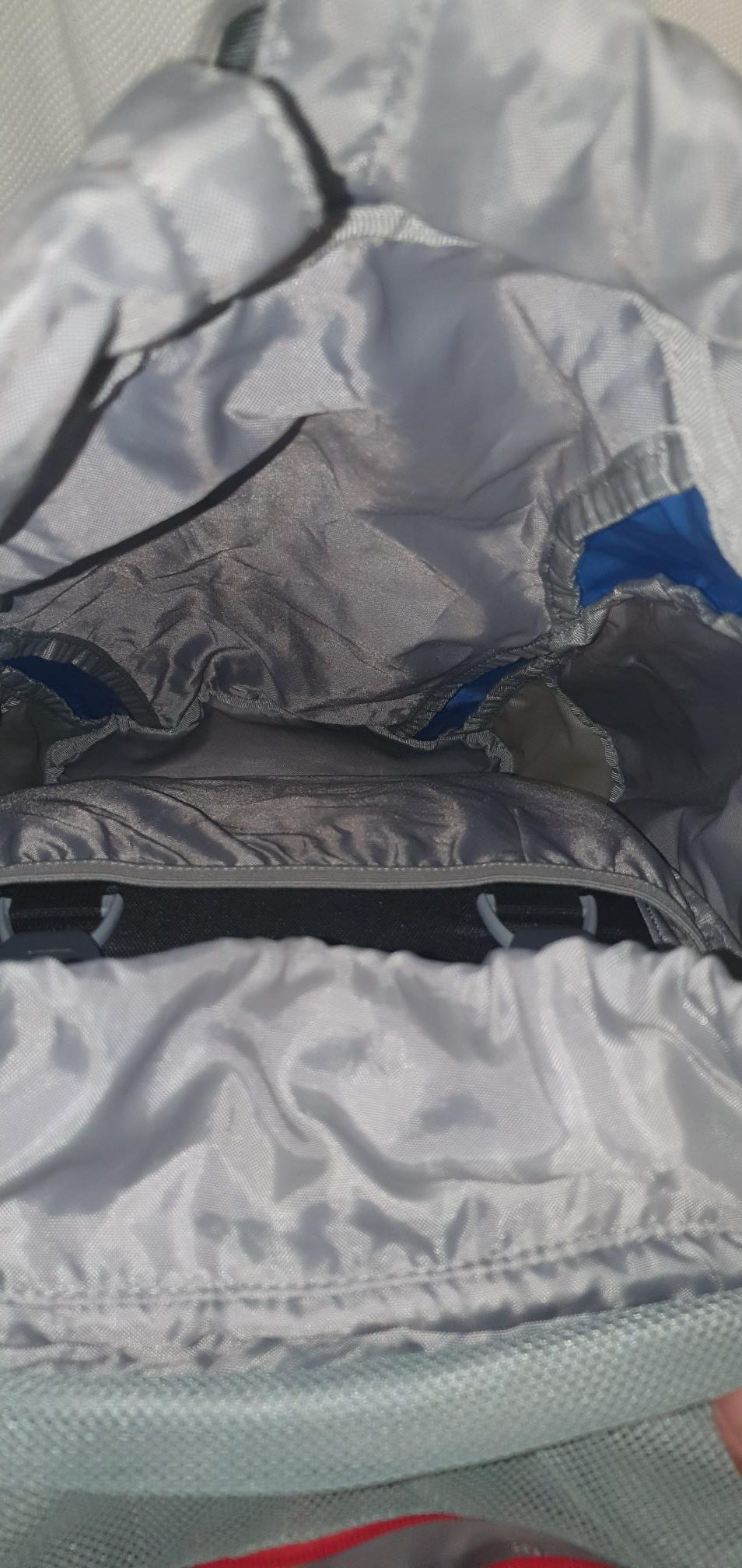 Ex Display Berghaus Freeflow 25 +5L Backpack in Blue..