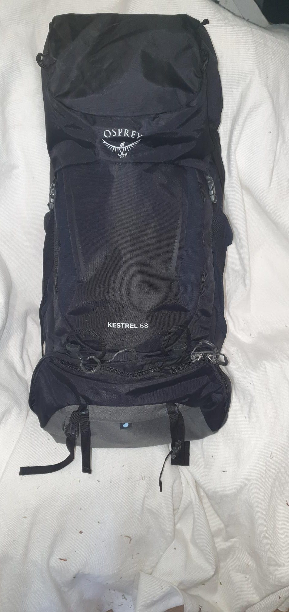 Brand New New Osprey Kestral 68 Backpack In Black..